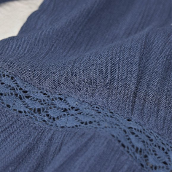 Melrose and Market Boho Lace Tunic Blouse Open Back Cutout  Keyhole Shirt M - Picture 10 of 13